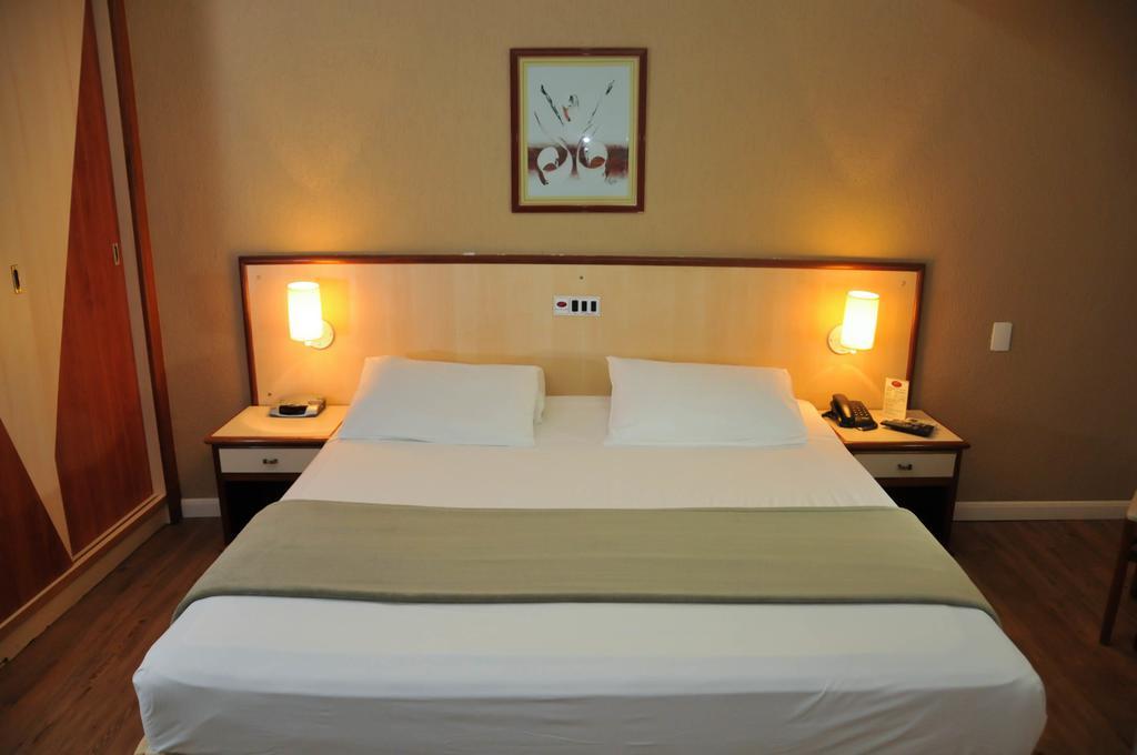 Inter Plaza Hotel Sorocaba Bagian luar foto
